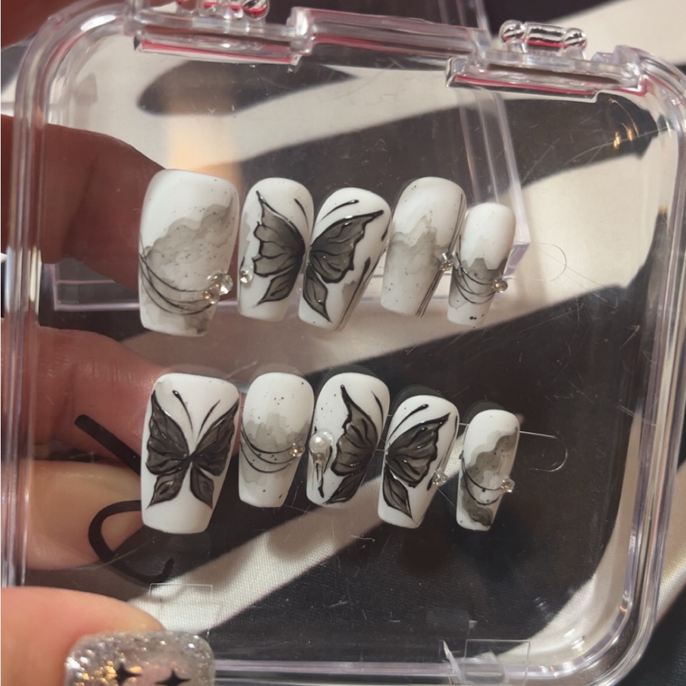 Hand Crafted Butterfly Nail Art Set - White and Black
